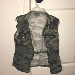 Camo vest